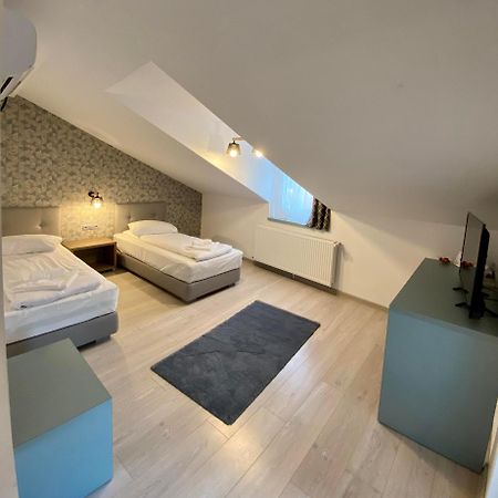 Hotel Adi&Nicol Sibiu Esterno foto