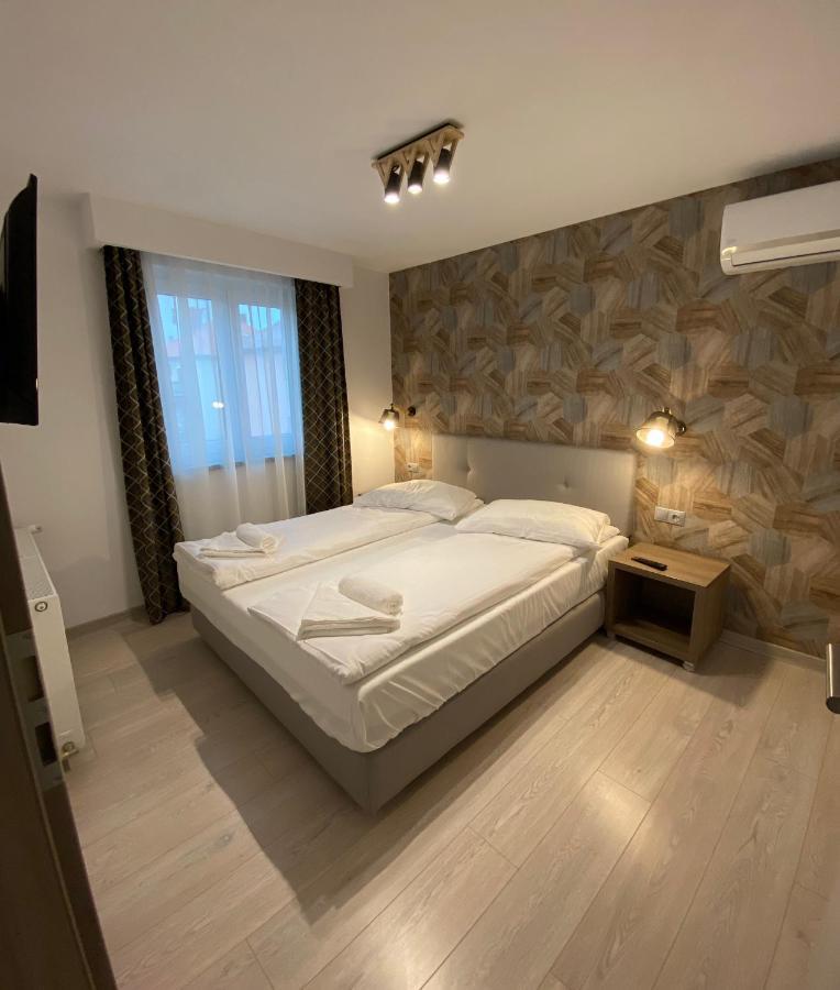 Hotel Adi&Nicol Sibiu Esterno foto